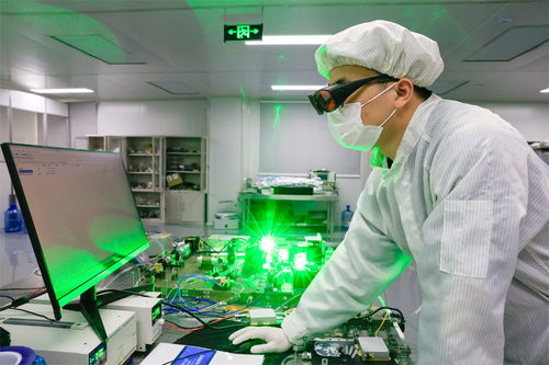 科創驅動發展 合肥廬陽經開區企業研發技術領先的大功率超快固體激光器