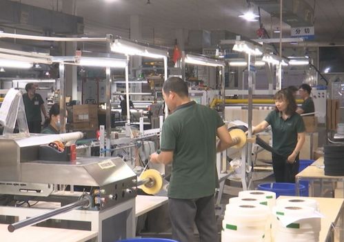 創(chuàng)新驅動，綠色先行——記廣東盈通新材料研發(fā)中心榮膺“全國工人先鋒號”稱號